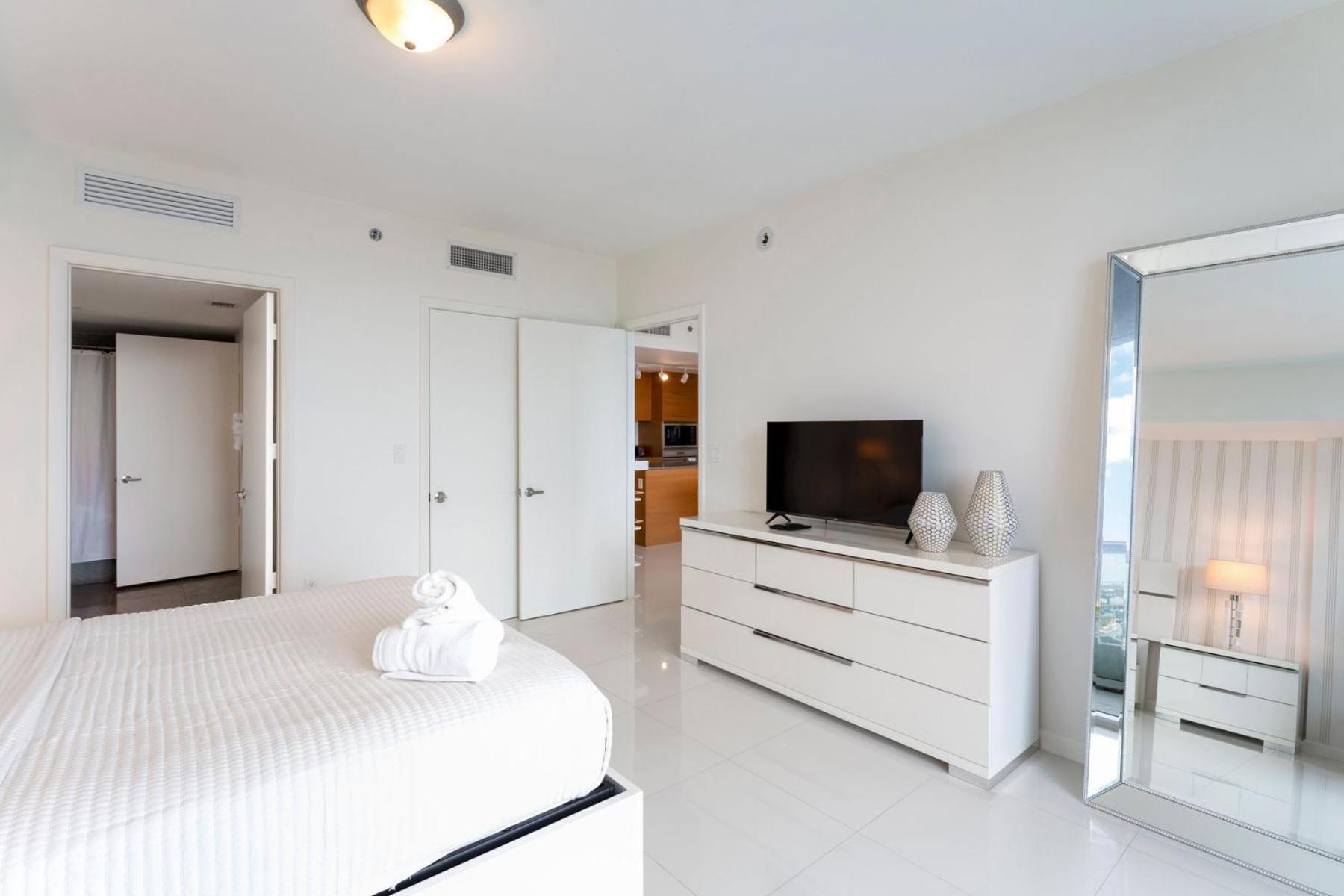 Icon W Brickell By Imd Elegant River View 1br 1ba * Miami