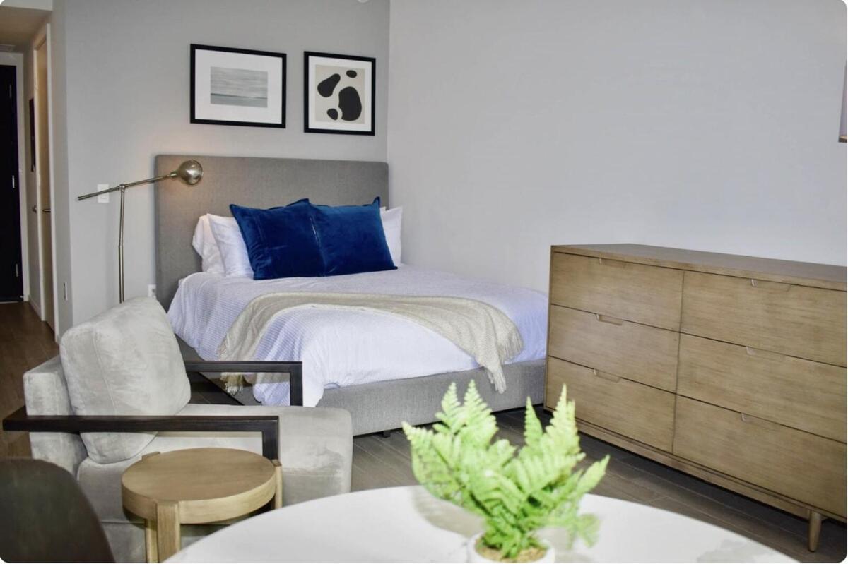 The Bayfront Iii Apartment