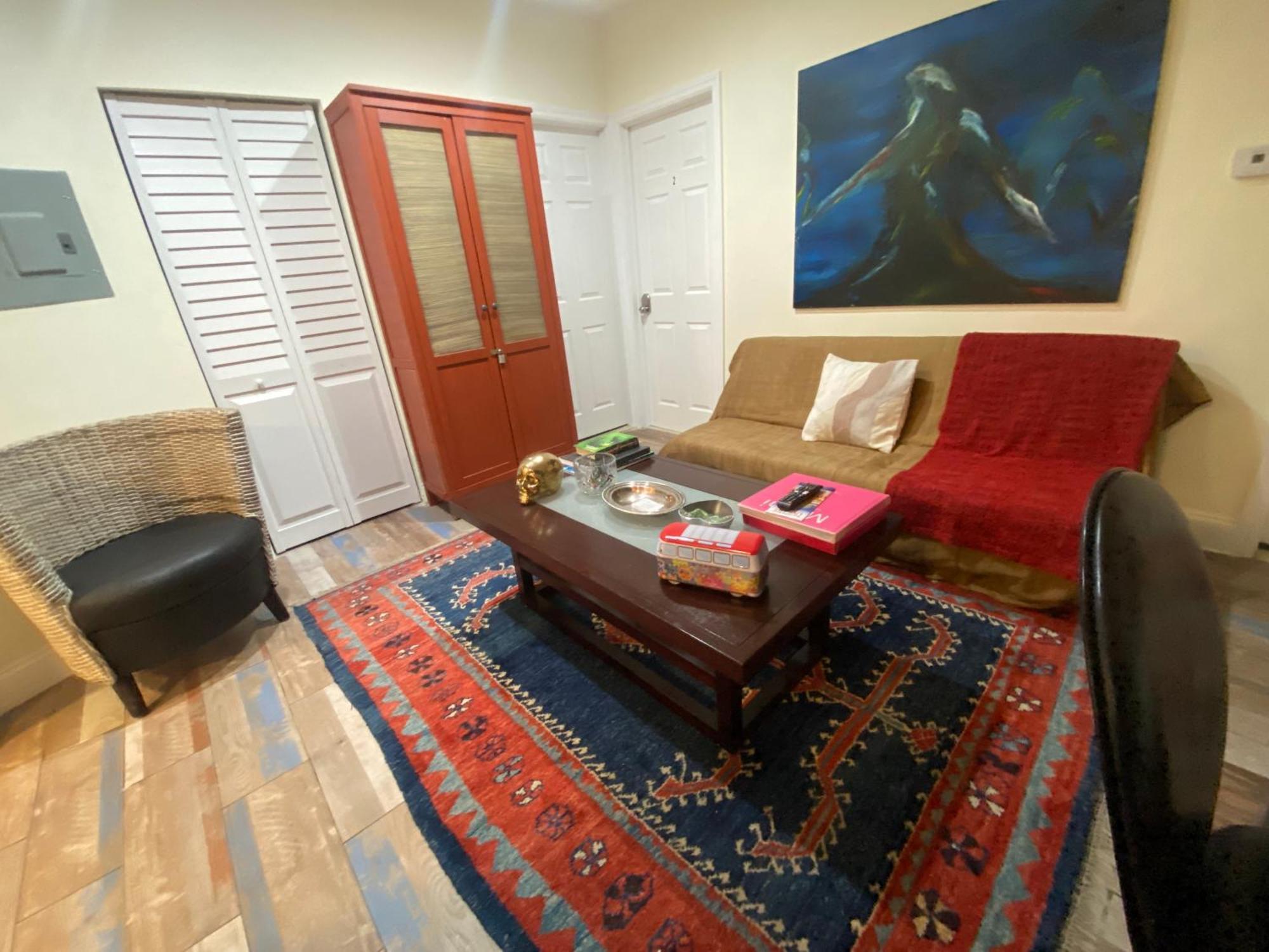 Homestay Private At Centrally Located With Free Parking Miami