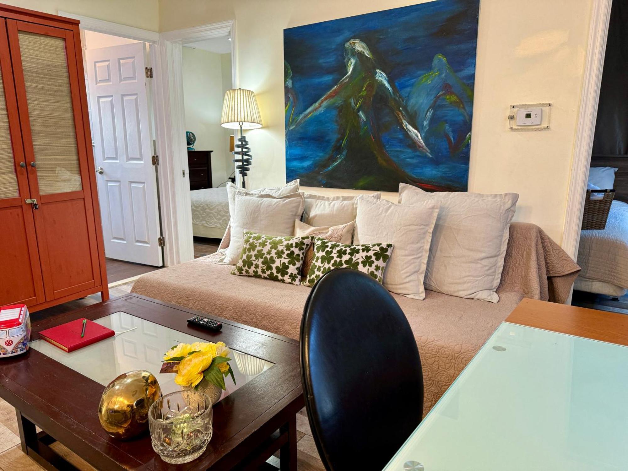 Private At Centrally Located With Free Parking Homestay Miami