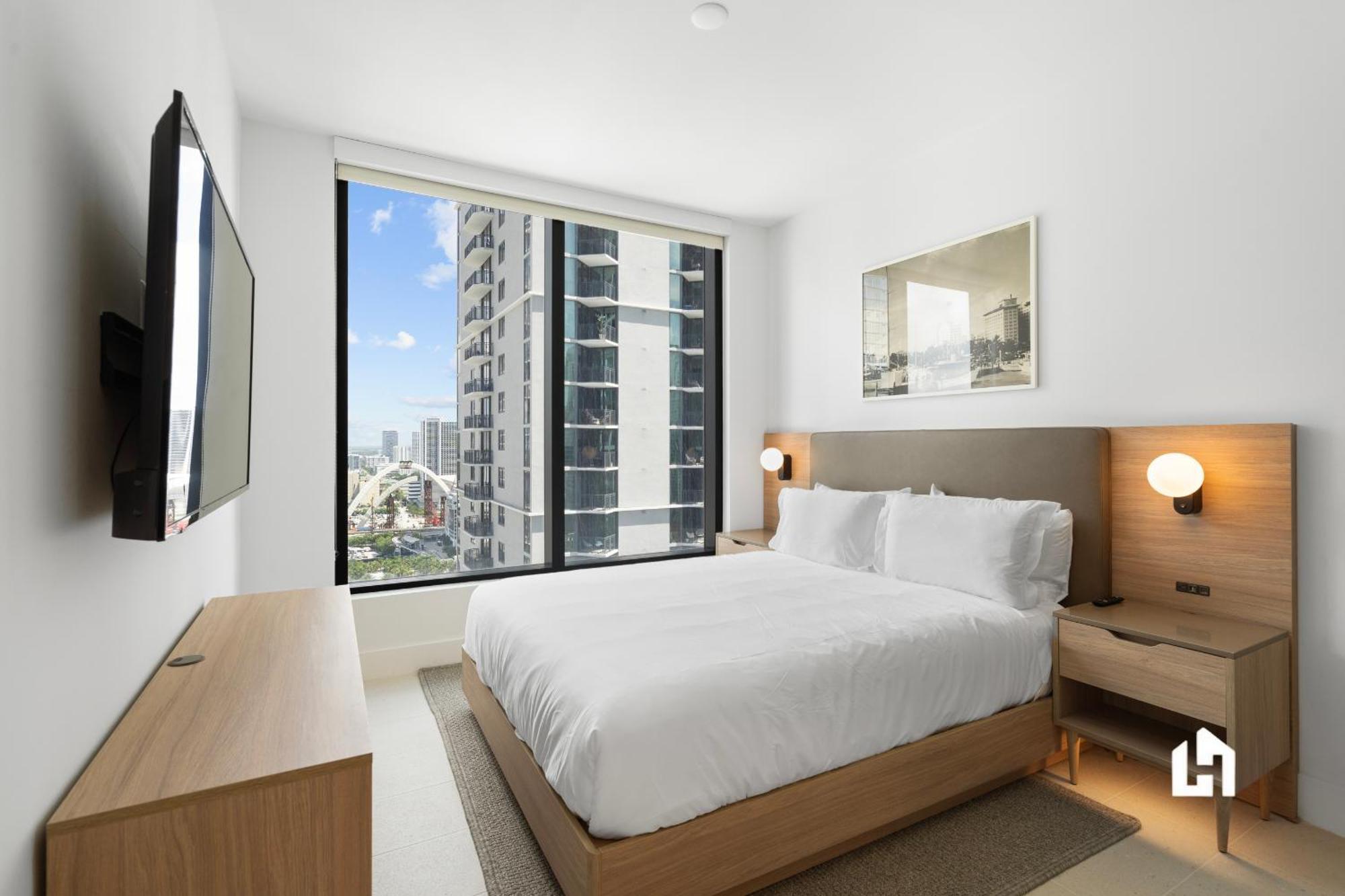 Stylish With Partial Ocean Views In Downtown! Apartment Miami