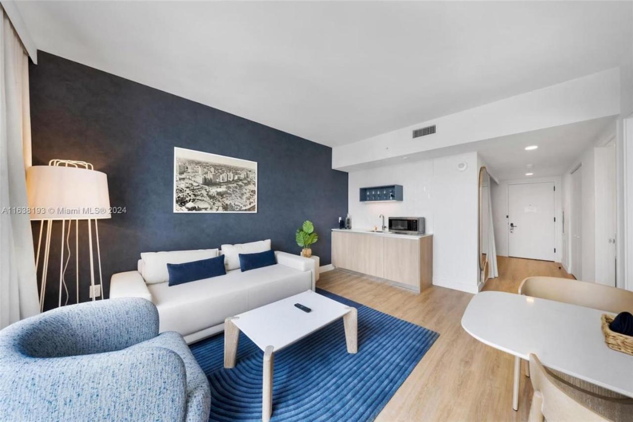 2 Bedroom At Gale Downtown Pool Gym Miami