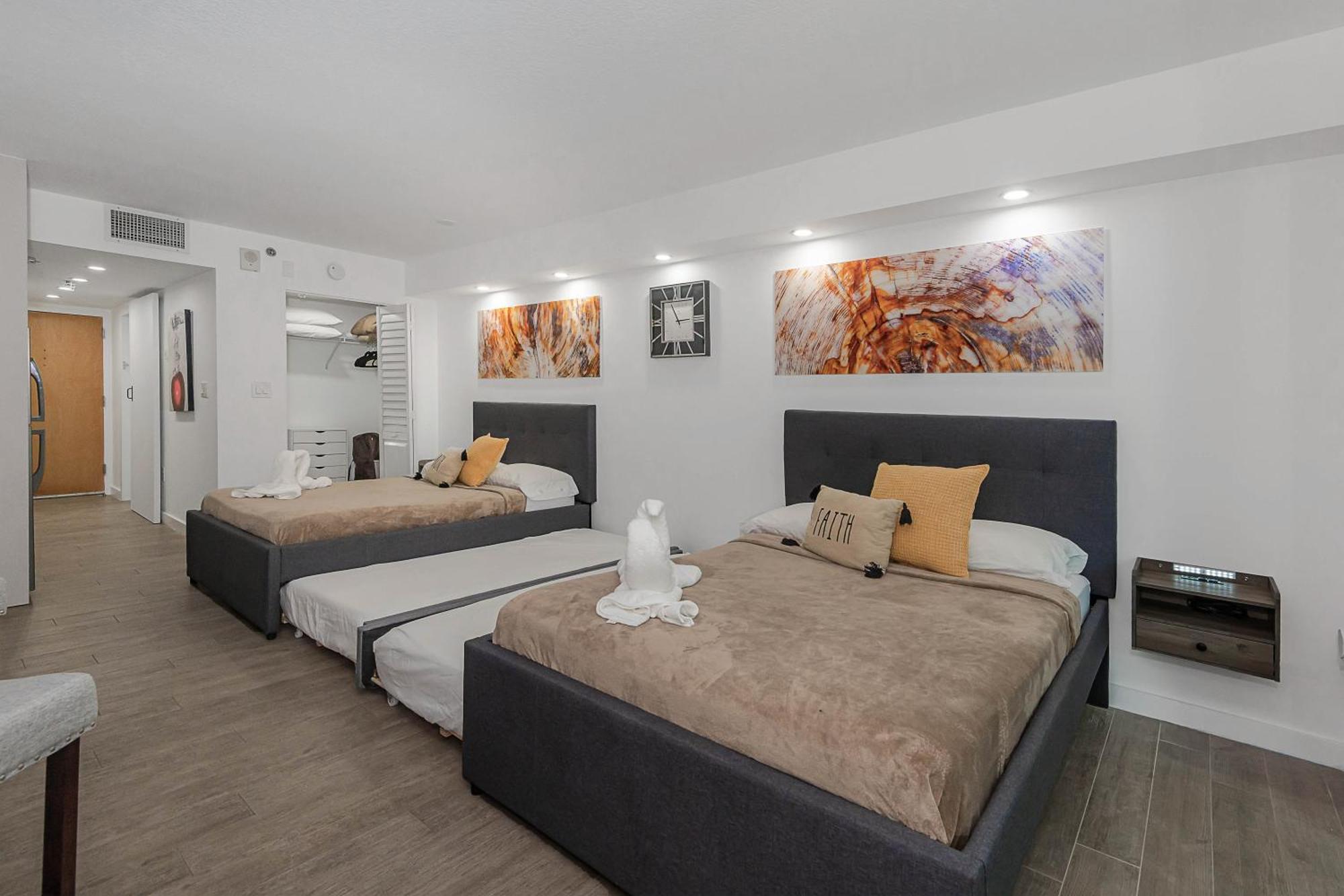Apartment High Rise Brickell Modern *