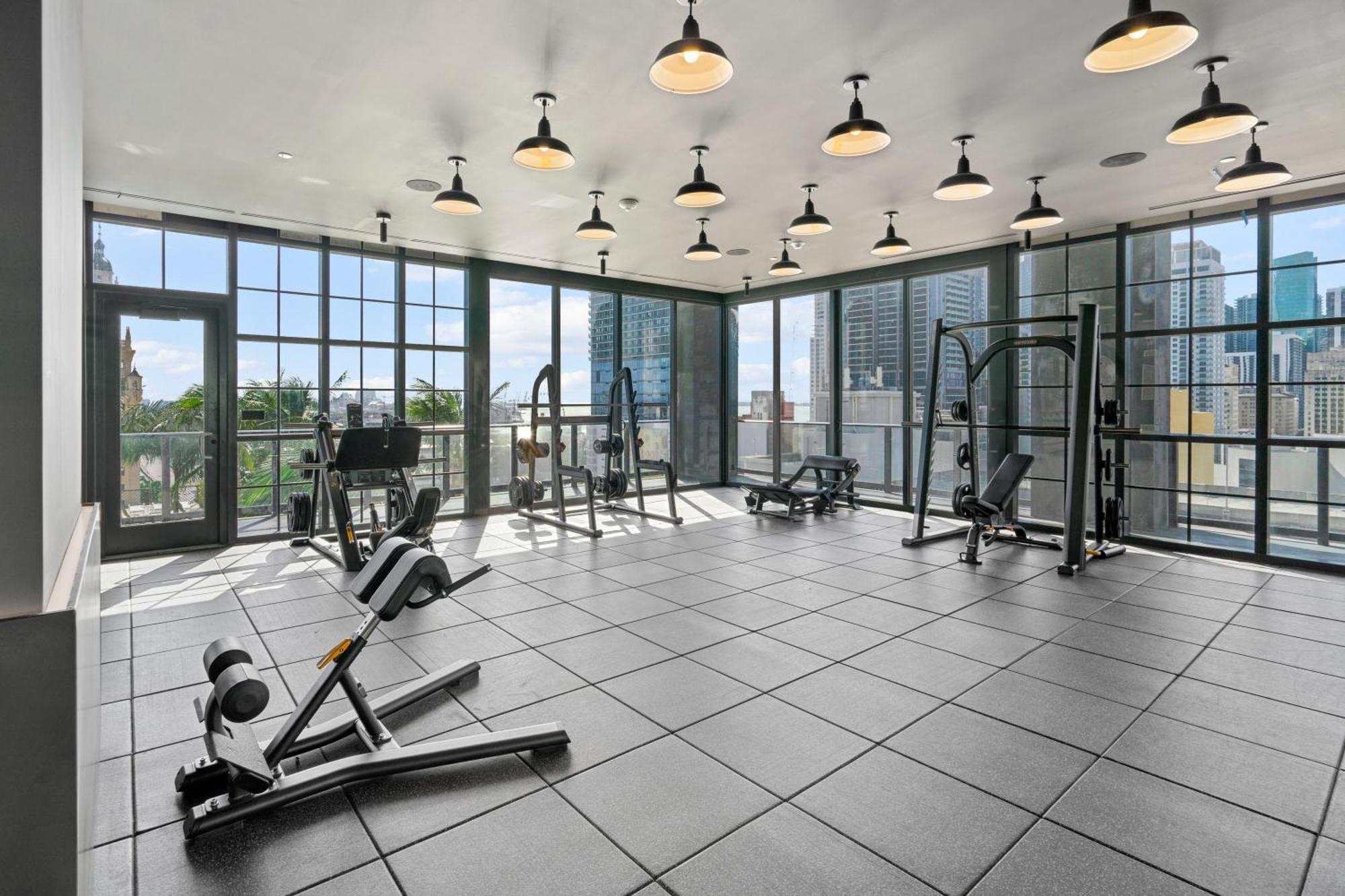 New Luxurious Floor 35th - Miami's Heart Apartment Miami