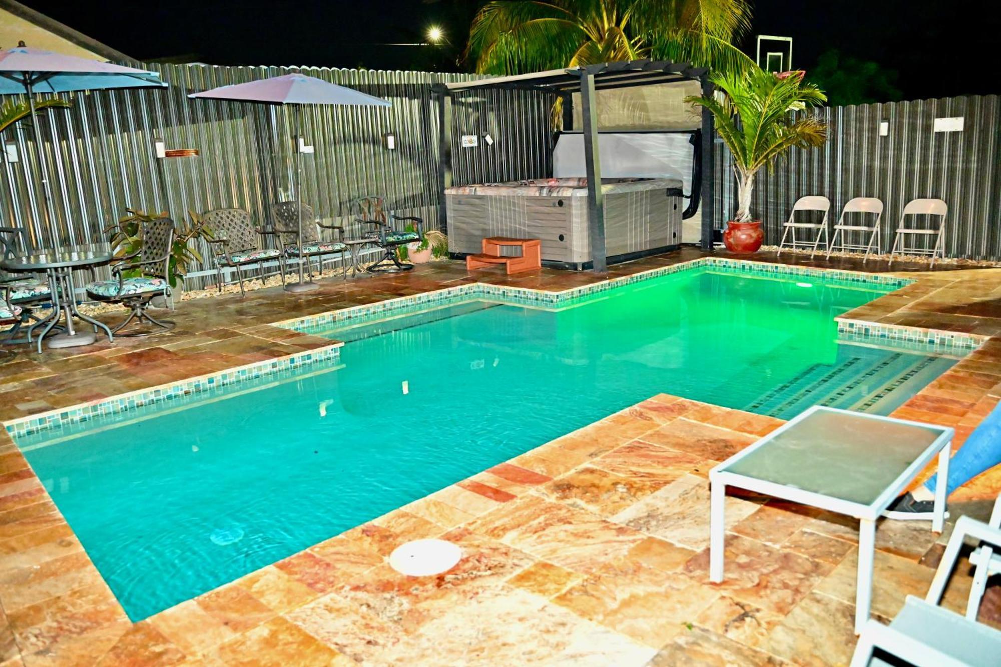 Luxury 5 Minutes From Stadium Miami
