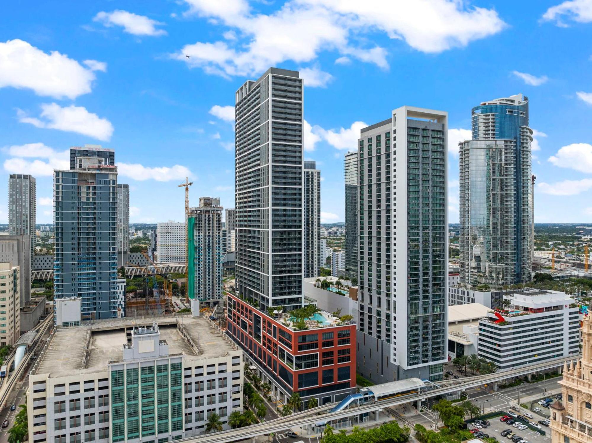 Free Parking! Ph Luxury 3br In Downtown Apartment Miami