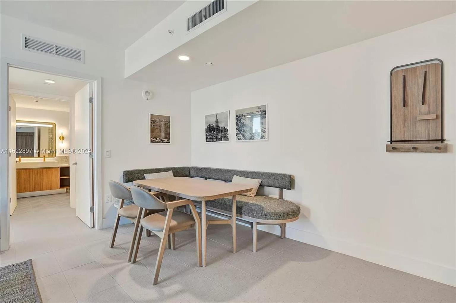Beachside Escape Your Oasis Apartment *