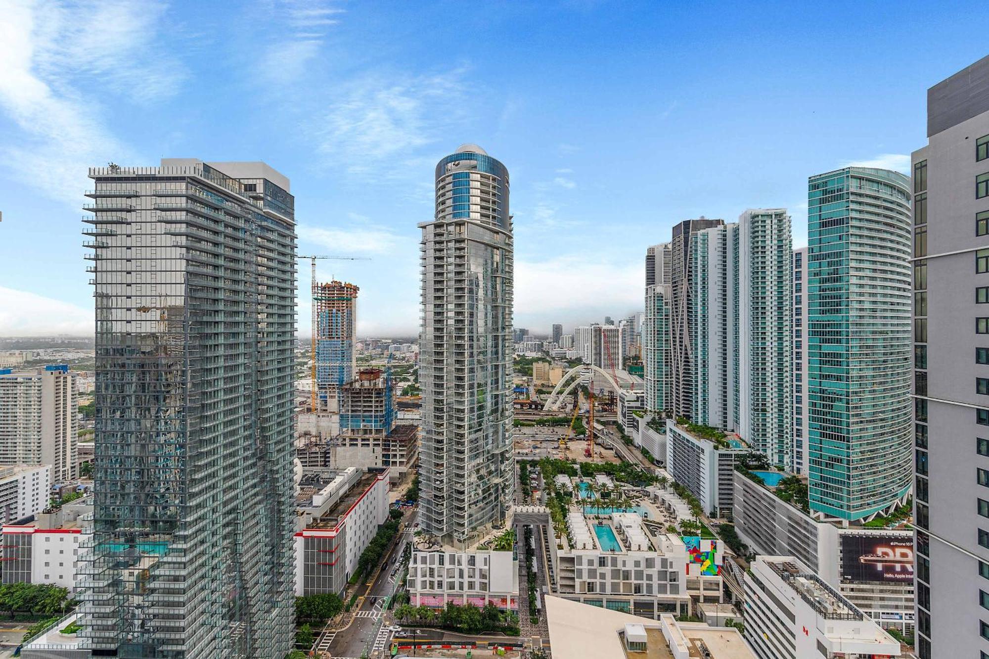 Beachside Escape Your Oasis Apartment Miami