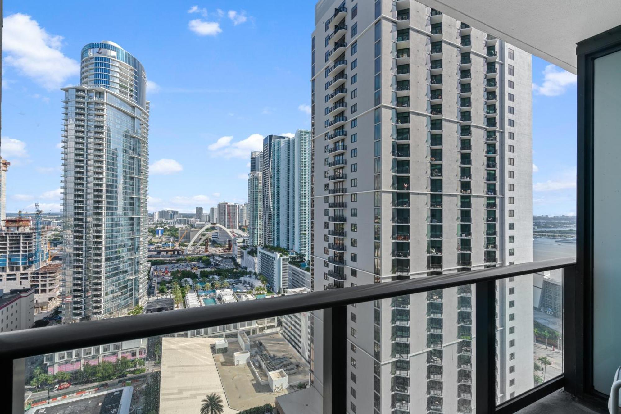 Apartment New Luxury 26th Floor In The Heart Of Miami