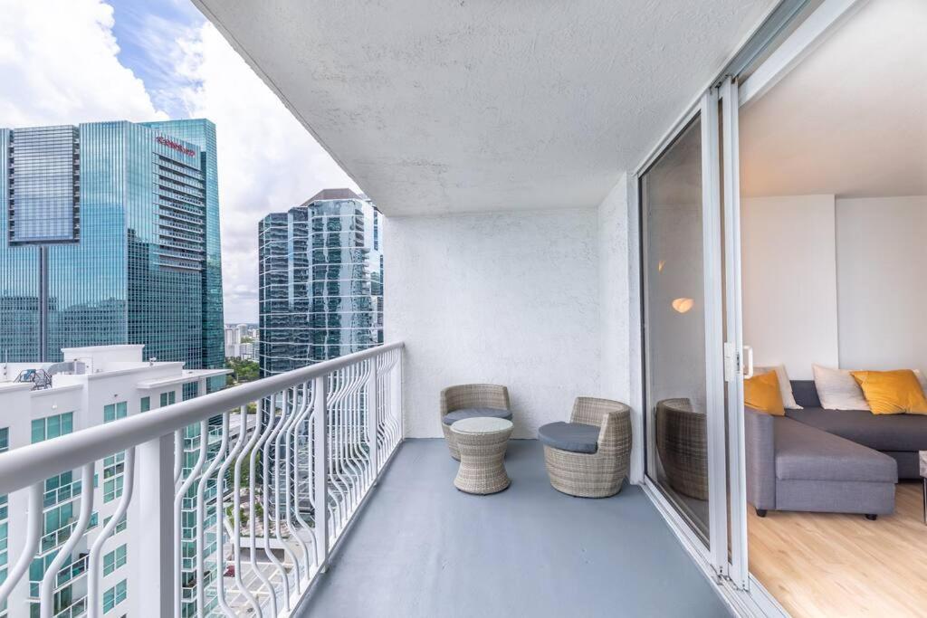 Apartment Spacious 29th Floor 1 Bed 1 Bth Brickell Ocean View Miami