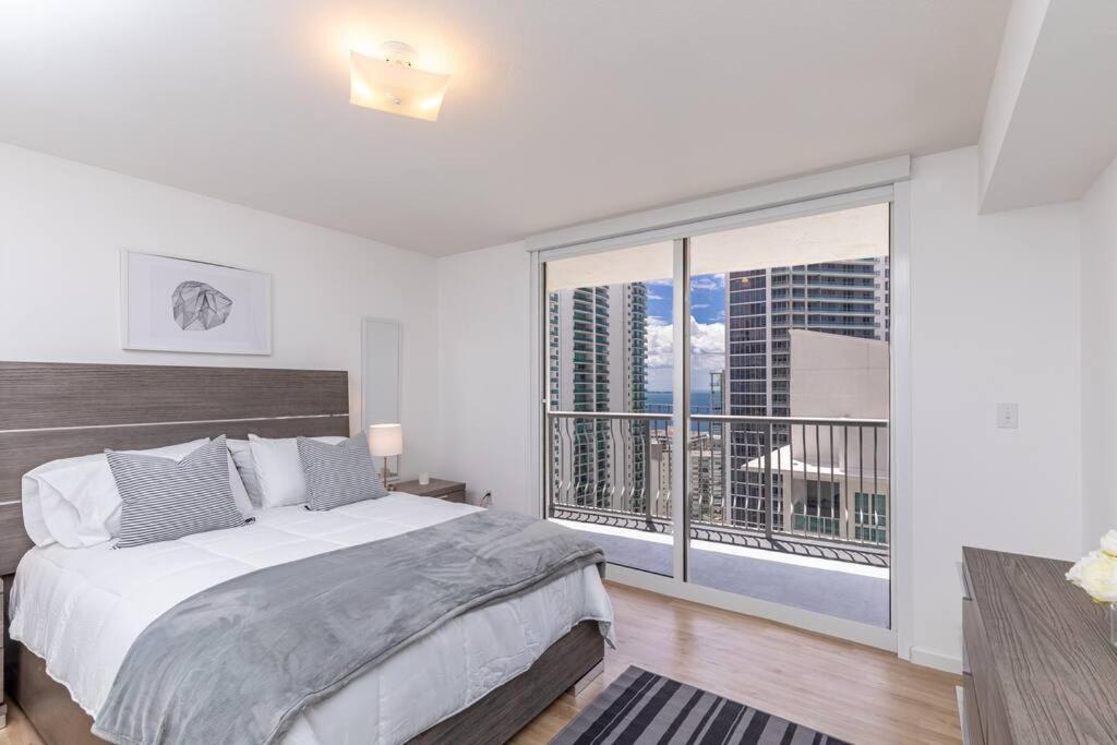 Apartment Spacious 29th Floor 1 Bed 1 Bth Brickell Ocean View *