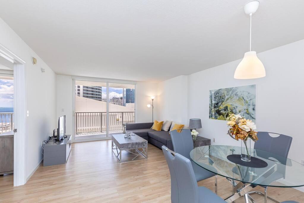 Apartment Spacious 29th Floor 1 Bed 1 Bth Brickell Ocean View *