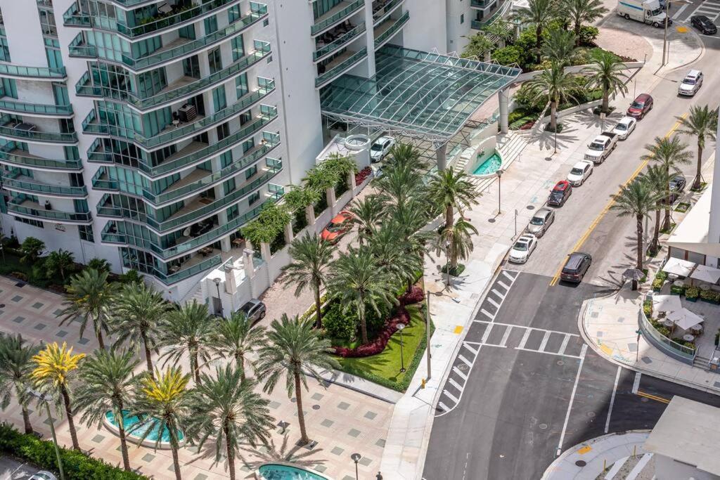 Spacious 29th Floor 1 Bed 1 Bth Brickell Ocean View Miami