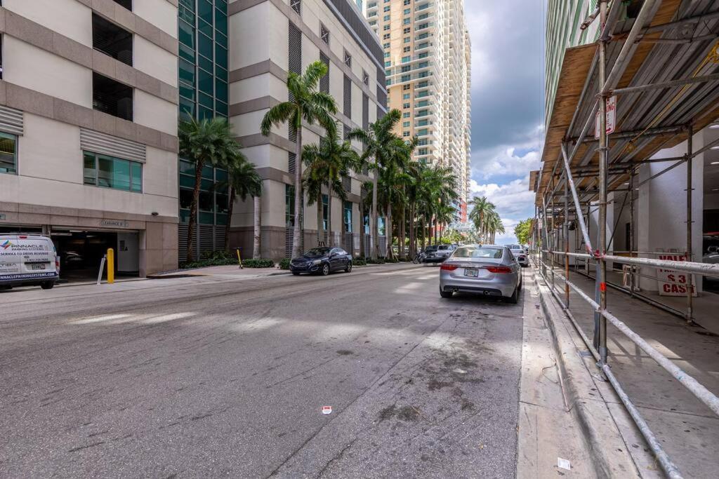 Apartment Spacious 29th Floor 1 Bed 1 Bth Brickell Ocean View Miami