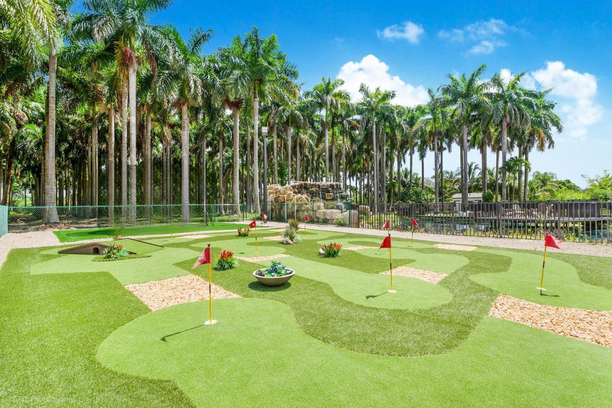 Holiday home Island Paradise - Pickleball, Football, Pool Bliss L61 Miami