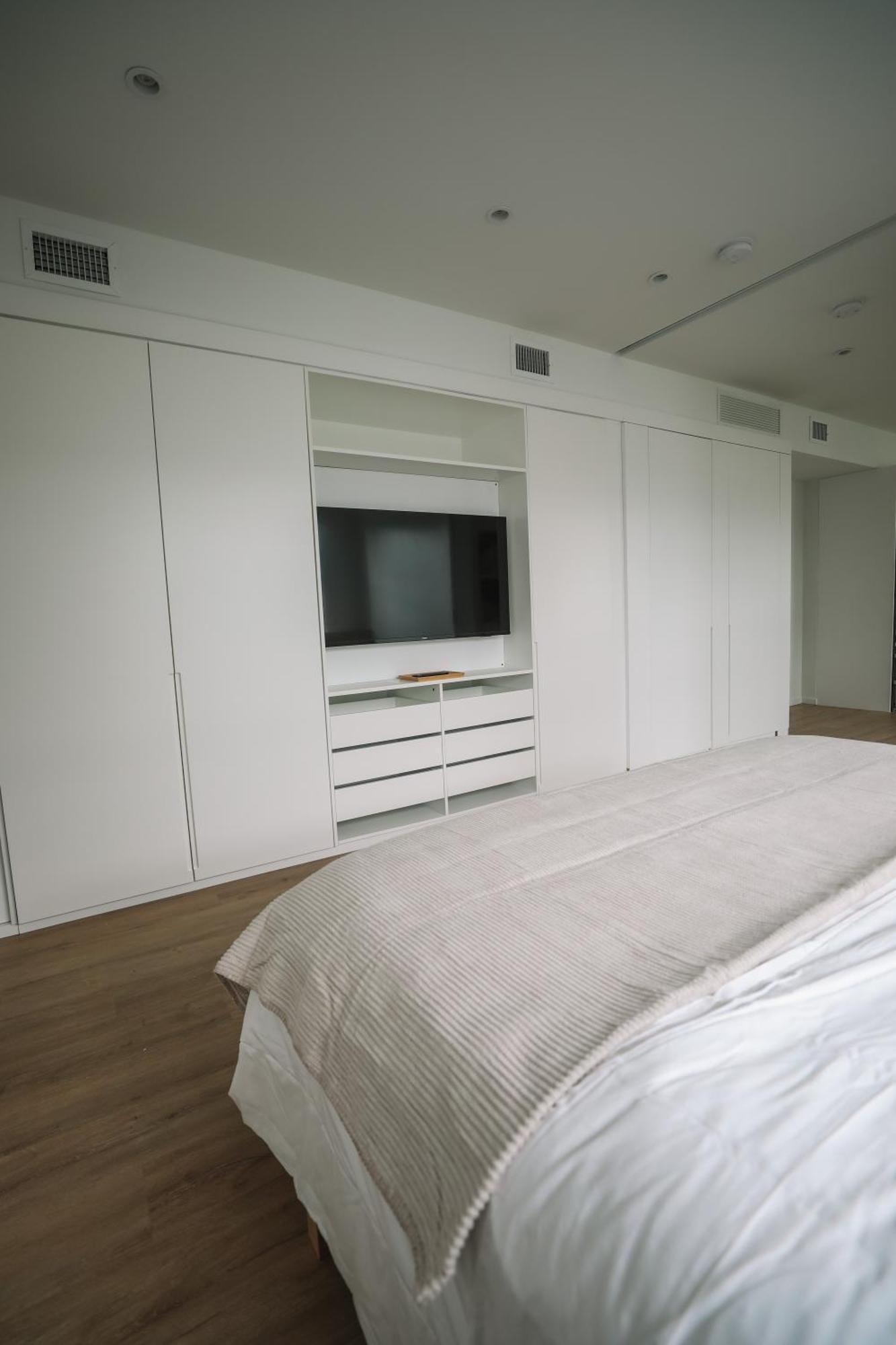 Haus Design District Apartment Miami