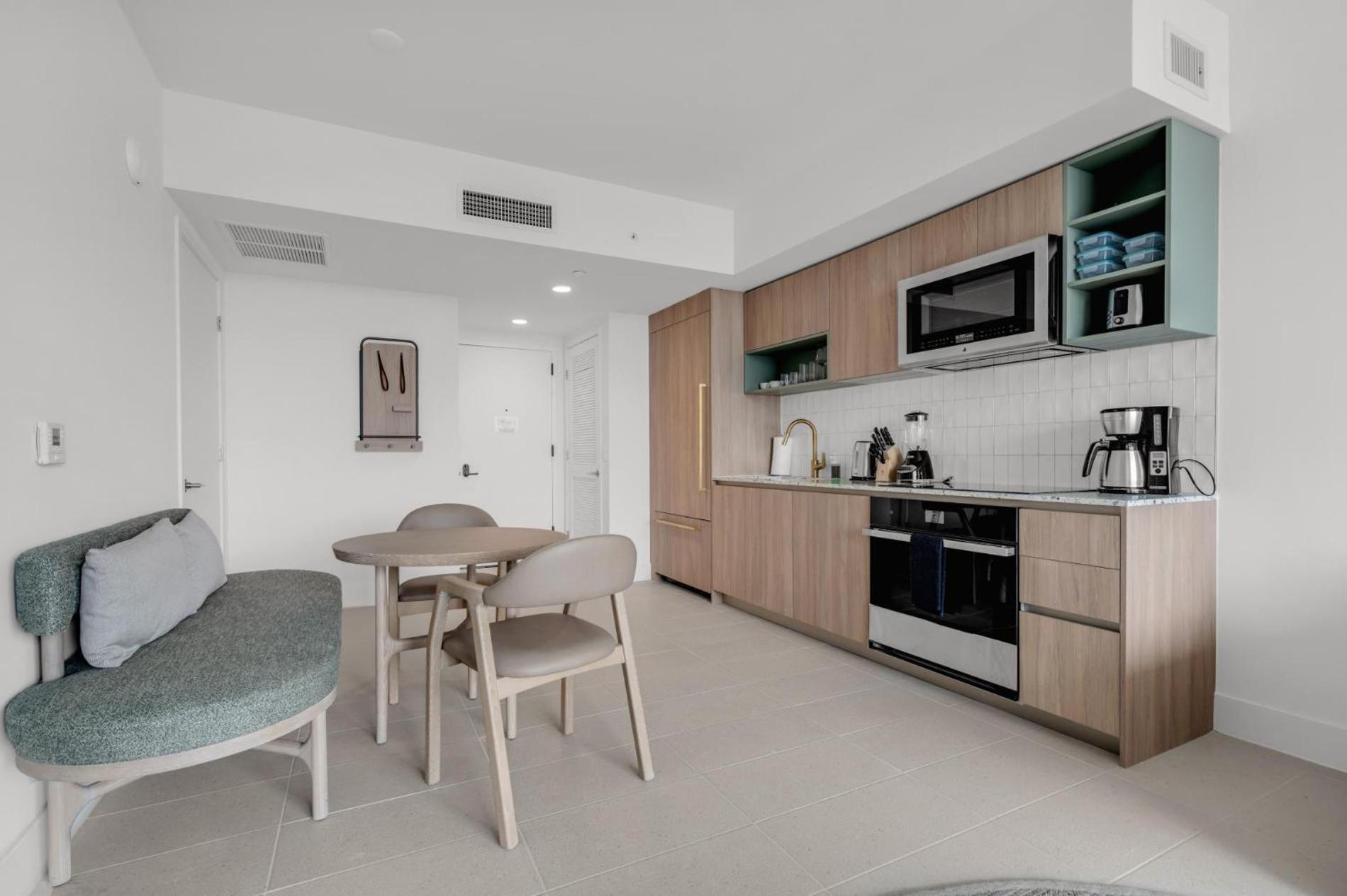 Modern 1 Bed On The 42nd- Heart Of Downtown Miami