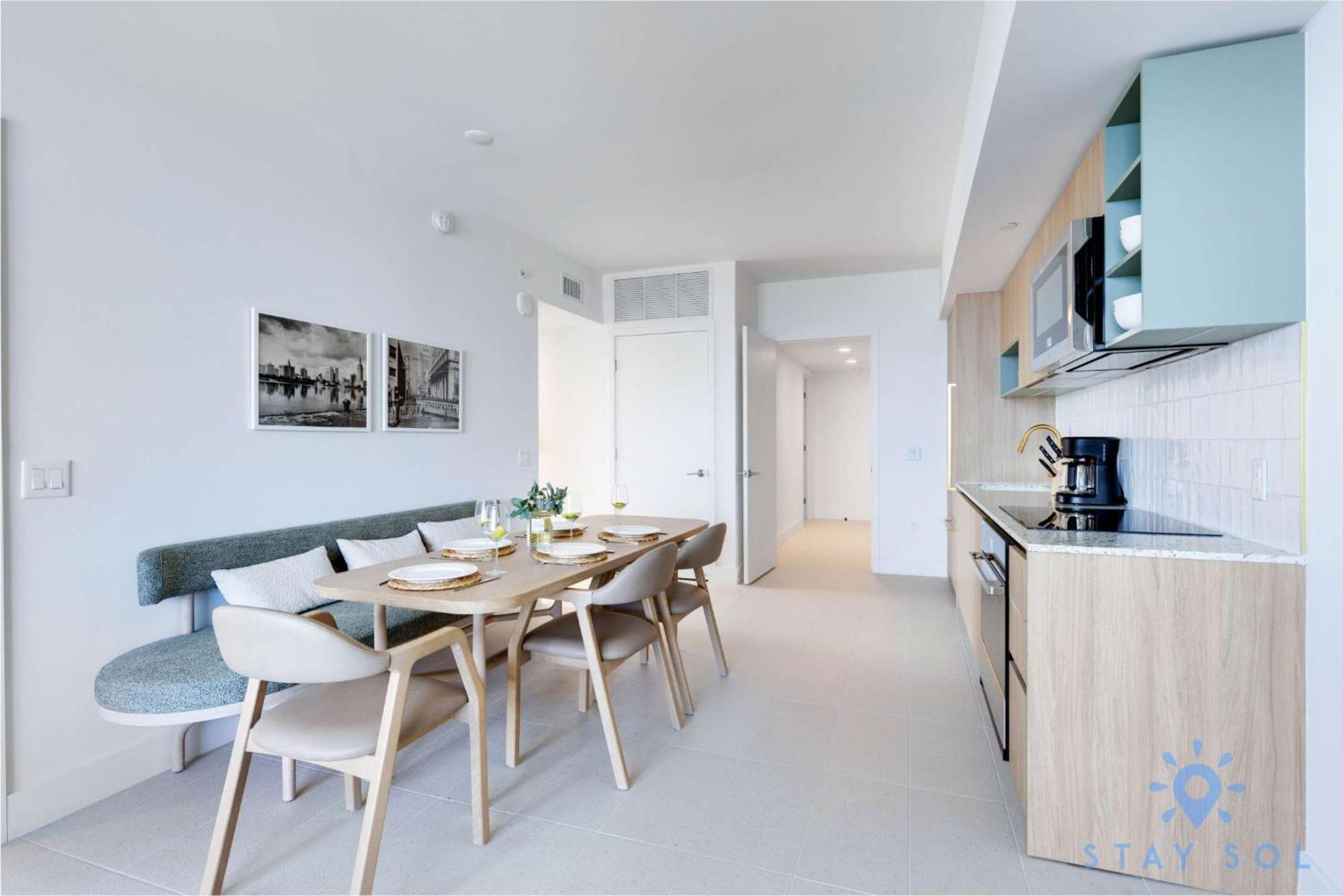 Apartment 3br-3 Bth - Gym & Pool