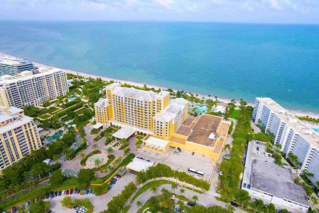 Holiday home The Palms, Ocean View Located At Ritz Carlton - Key Biscayne Miami