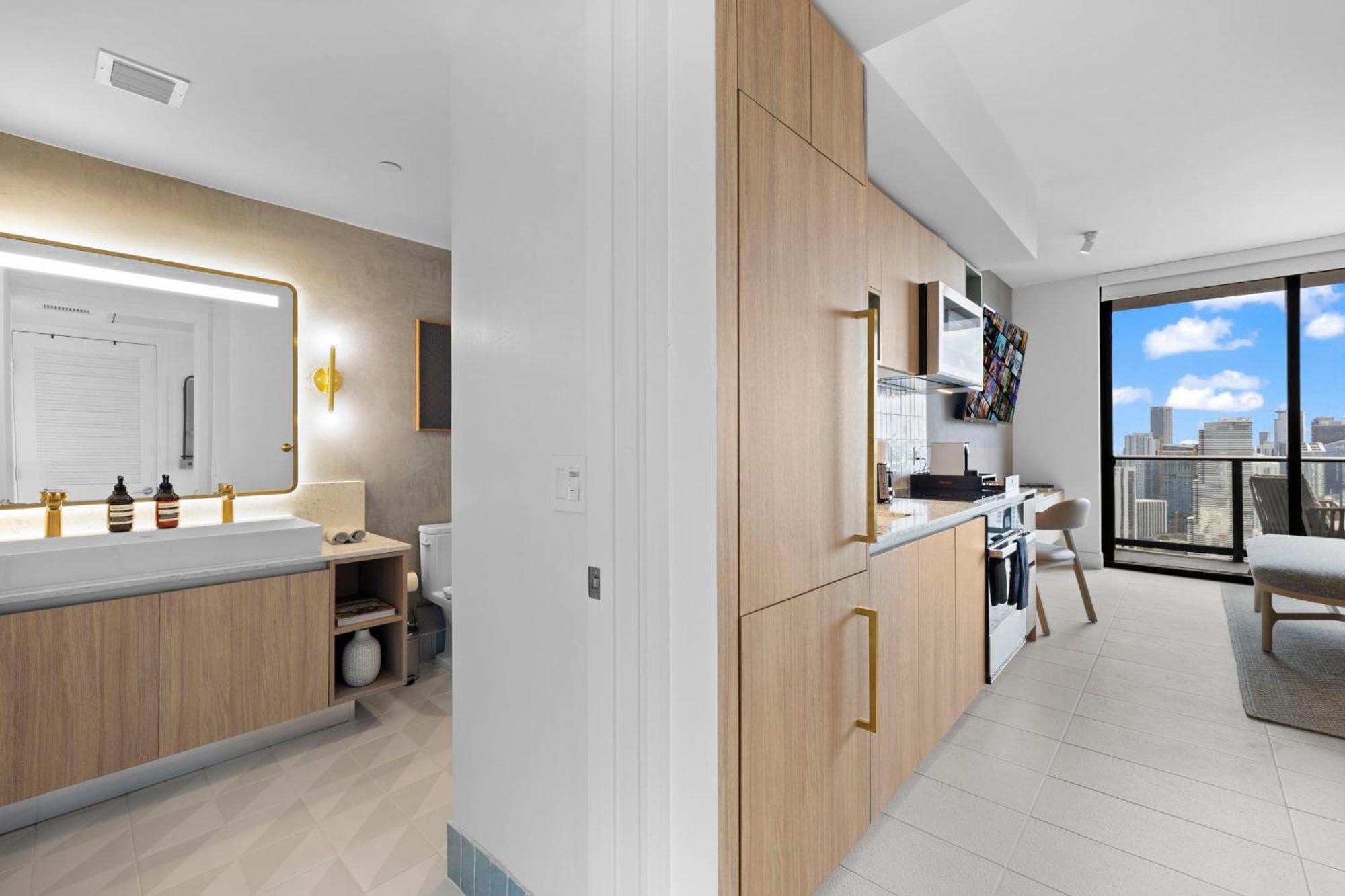 On 47th Floor! With Amenities