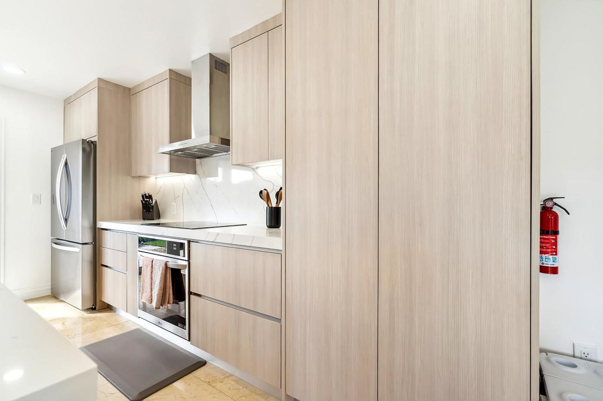 6-bd 3-ba Dreamy Vacation Retreat In Coral Terrace Miami