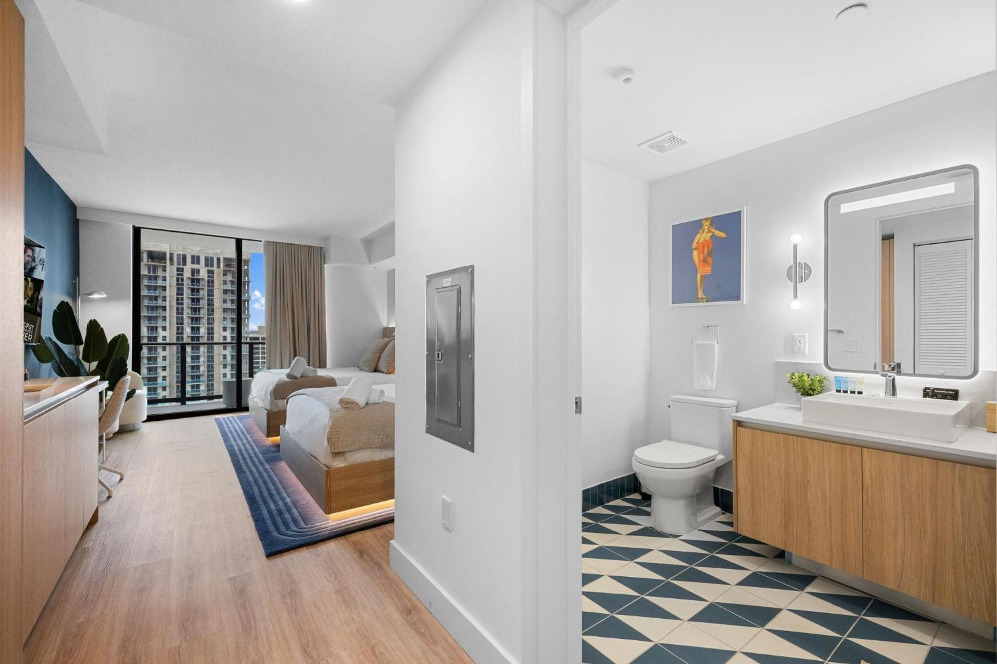 Apartment Elegant With Amenities Access! Miami