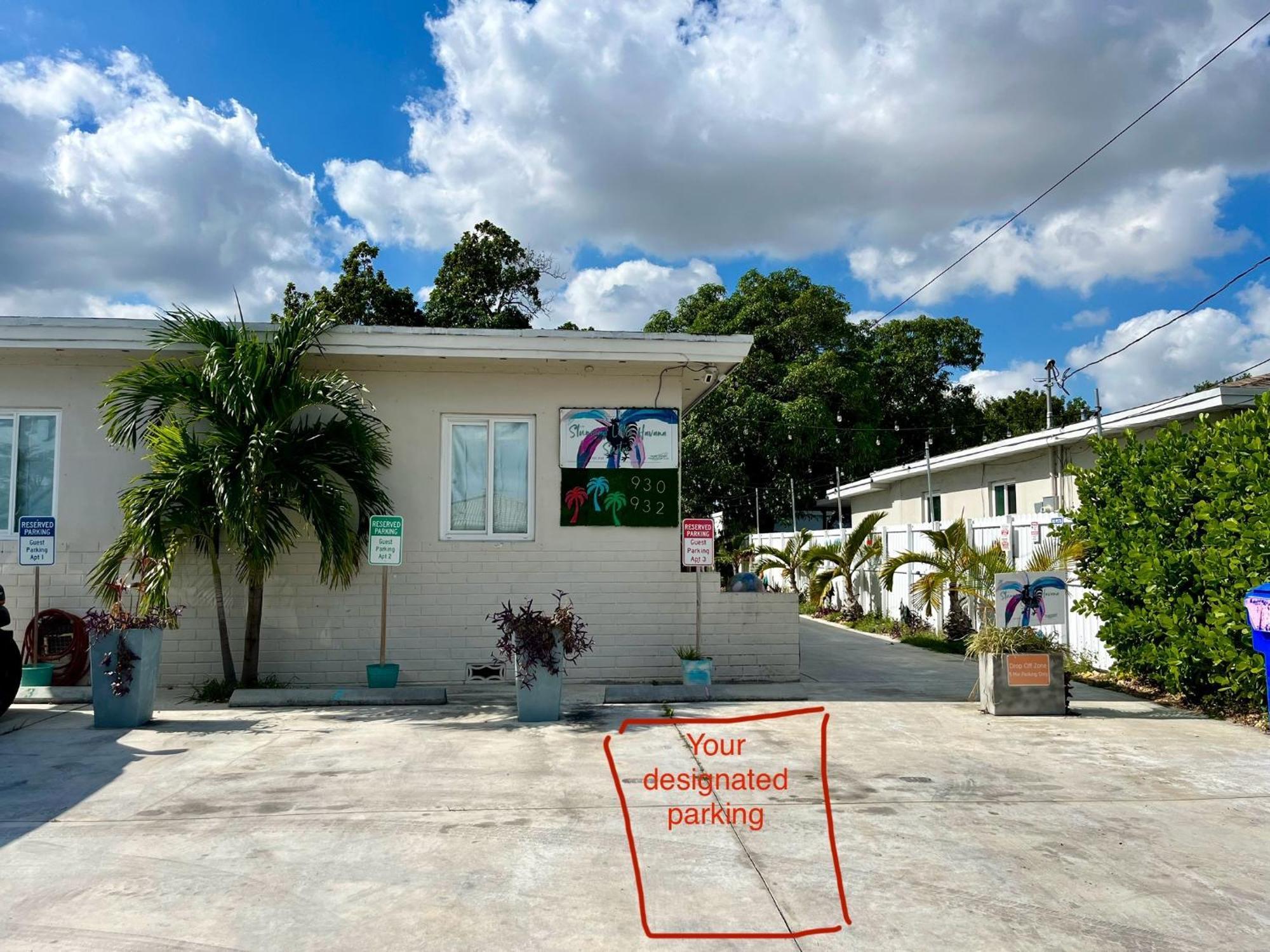Apartment Little Havana Suites: Urban Oasis With Free Parking