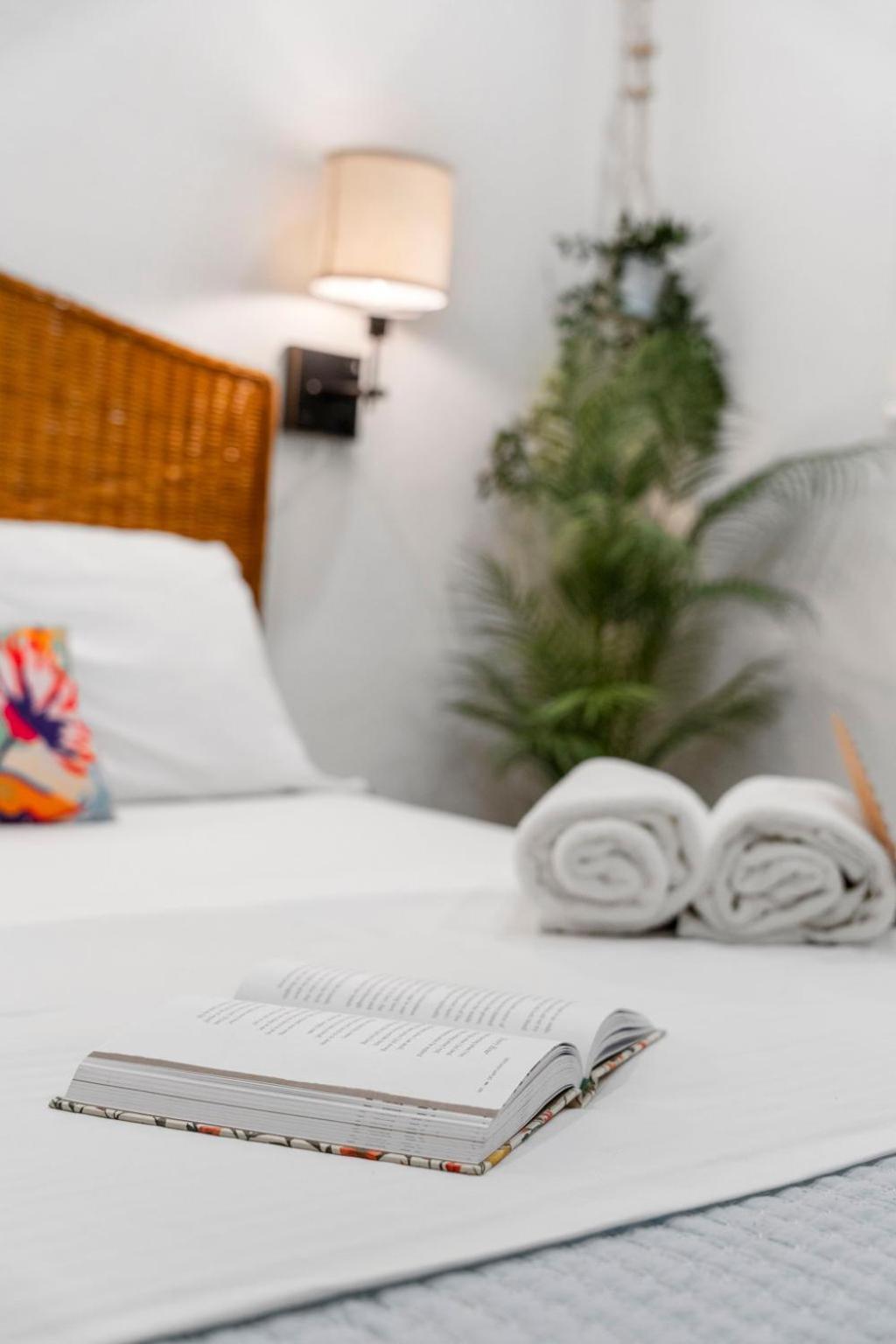 Little Havana Suites: Urban Oasis With Free Parking *