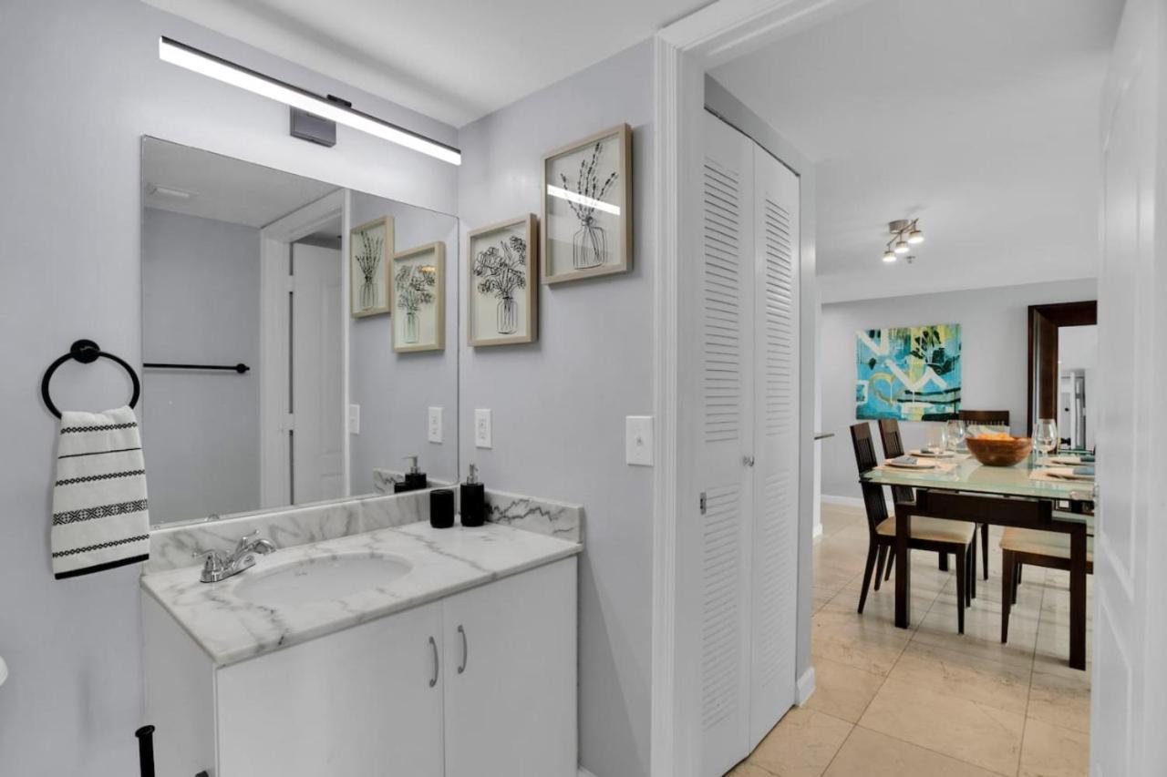 Brickell Bay Exclusive 2br Getaway With Sofa Bed * Miami