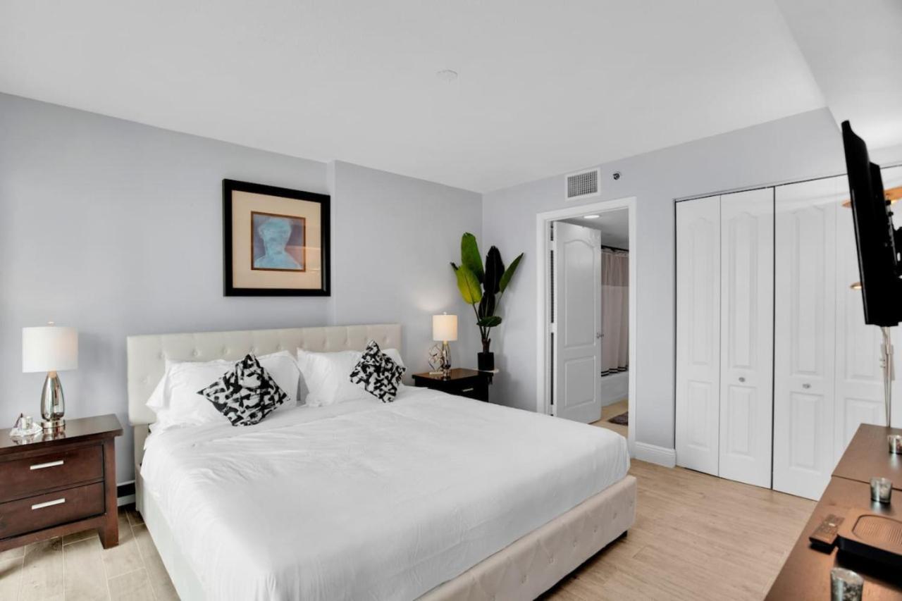 Brickell Bay Exclusive 2br Getaway With Sofa Bed Apartment