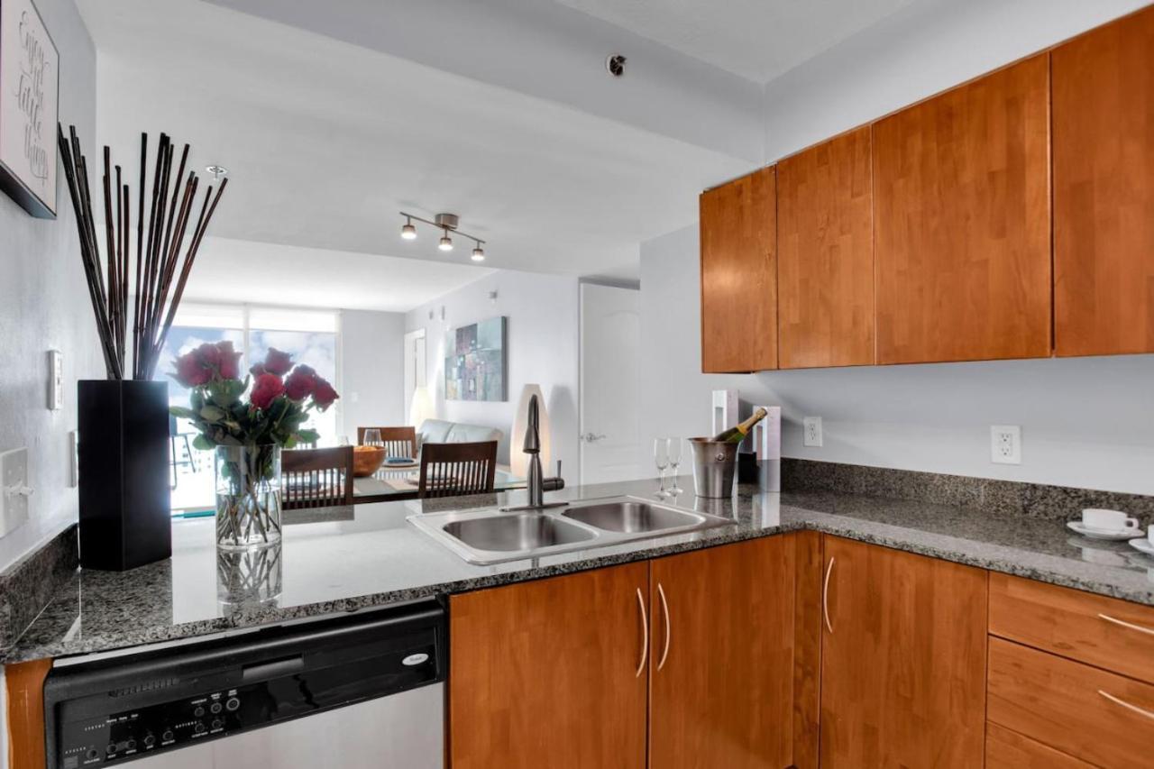Brickell Bay Exclusive 2br Getaway With Sofa Bed Apartment *