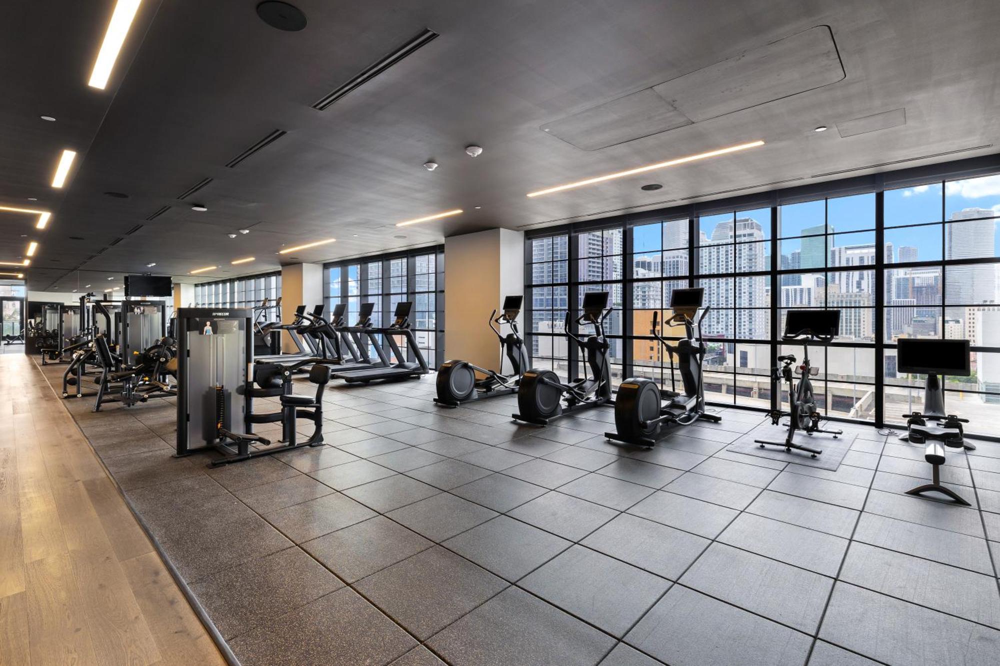 Free Parking! Ph Luxury 3br In Downtown Miami