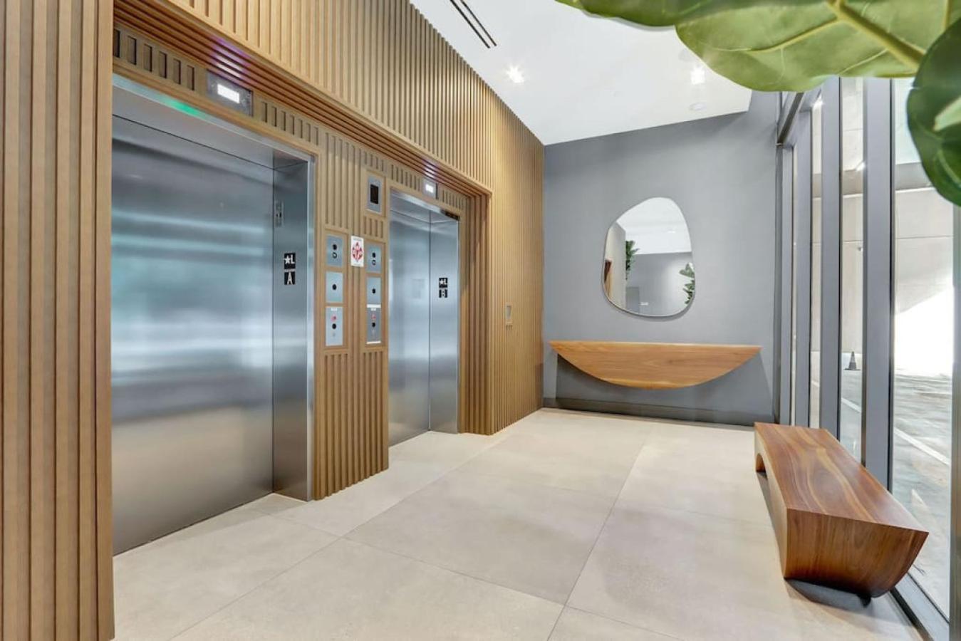 Your Intimate Brickell With Private Balcony Holiday home Miami