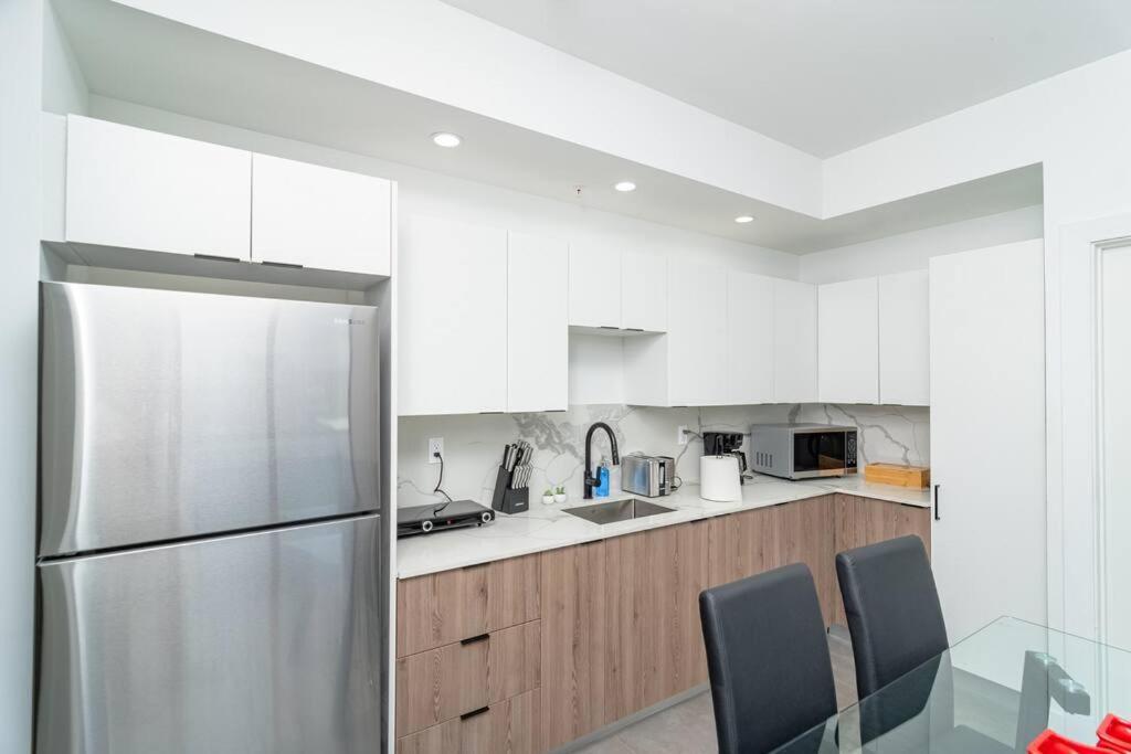 King Bed 2 Bedrooms Oasis Minutes To Brickell 6 Guests