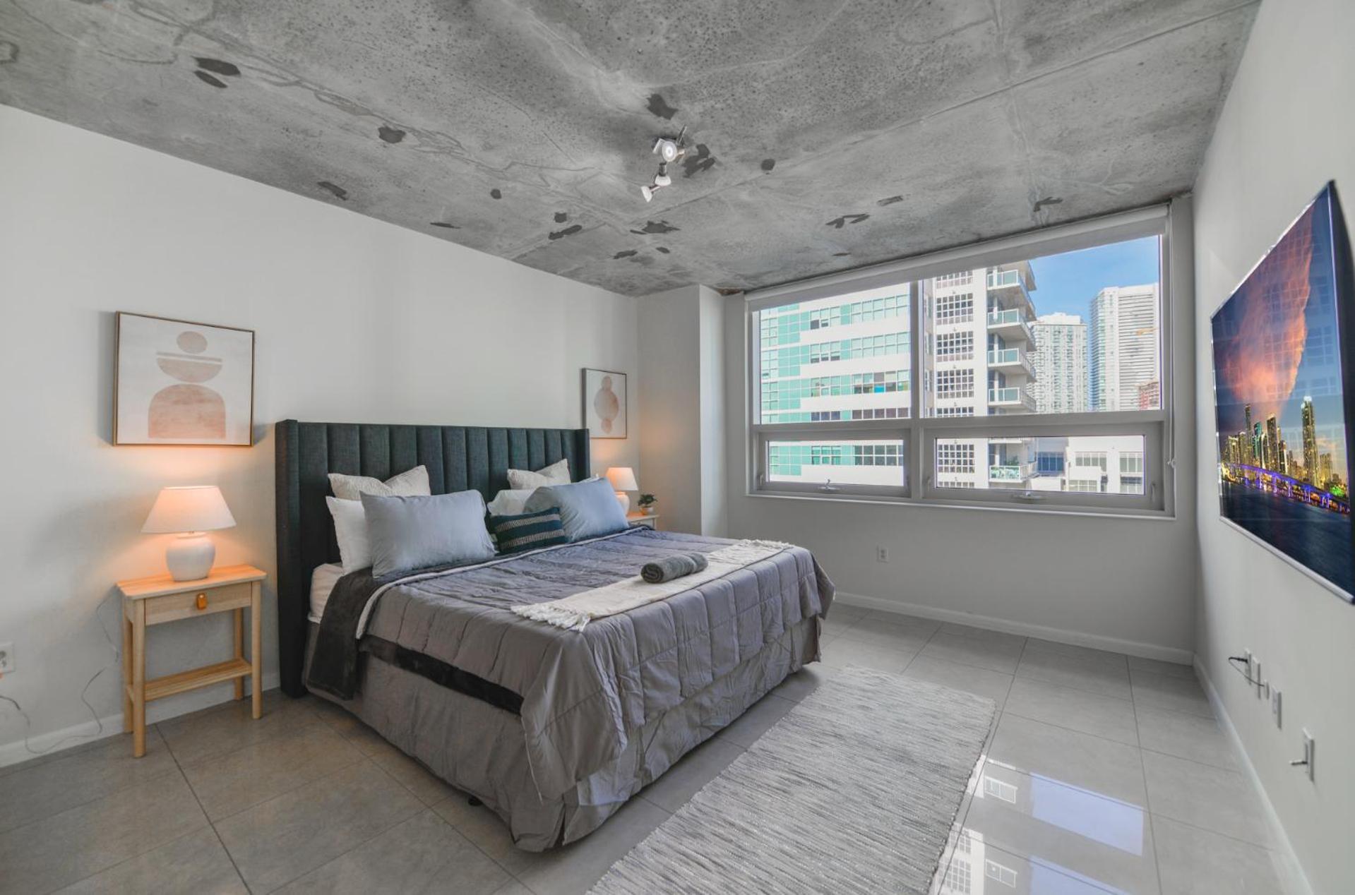 Modern Midtown Pool Access & Free Parking * Miami