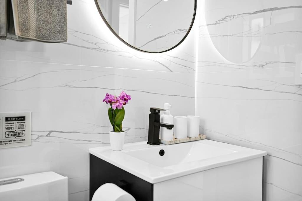 Stylish Modern Near Wynwood & Design District * Miami
