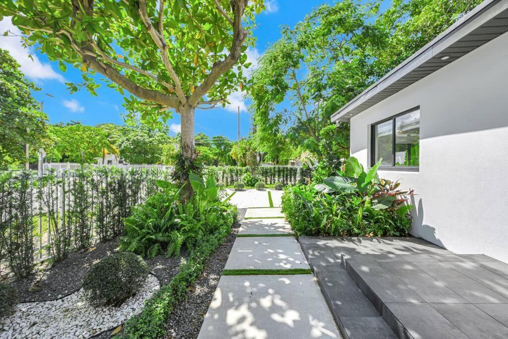 Apartment Stylish Modern Near Wynwood & Design District Miami