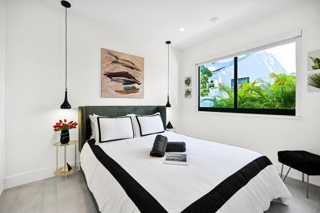 Apartment Stylish Modern Near Wynwood & Design District