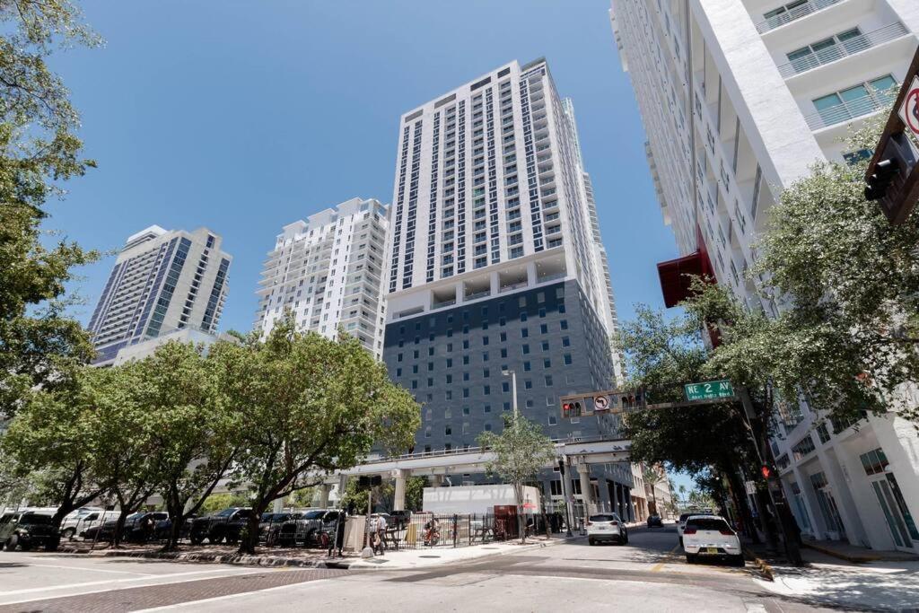Apartment Amazing 2 Bedroom 30th Floor Downtown Free Parking *