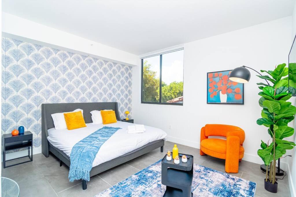 Apartment King Bed Brand New Oasis Minutes To Brickell *