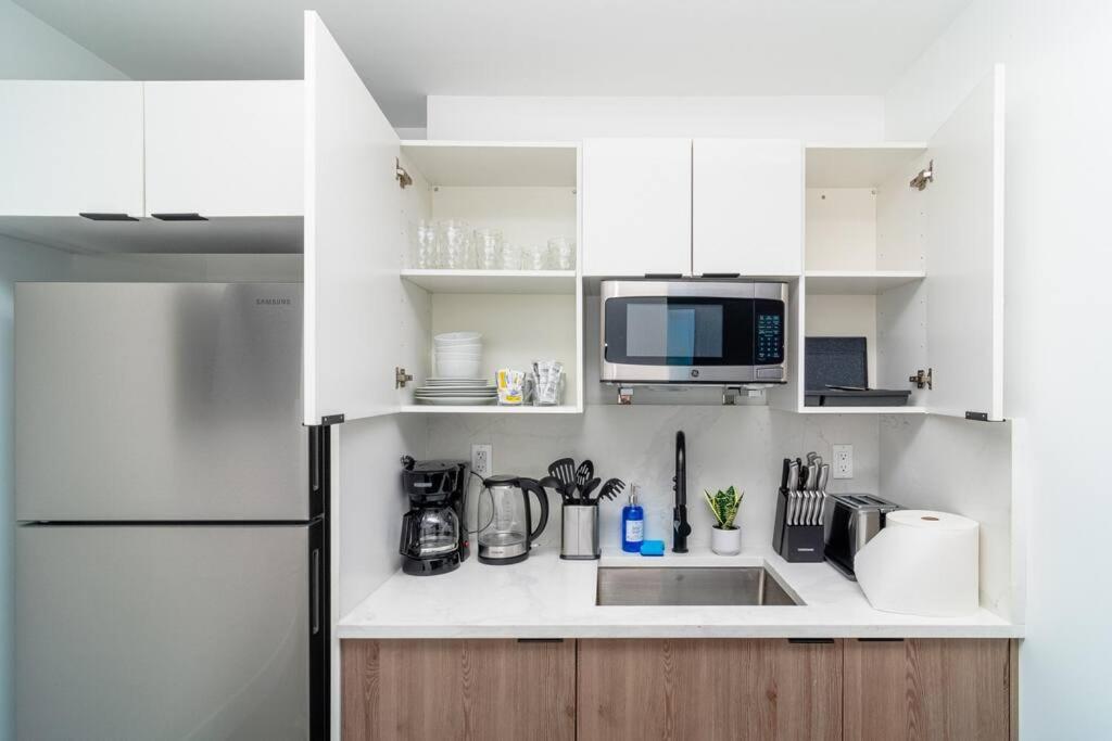 Apartment King Bed Brand New Oasis Minutes To Brickell *
