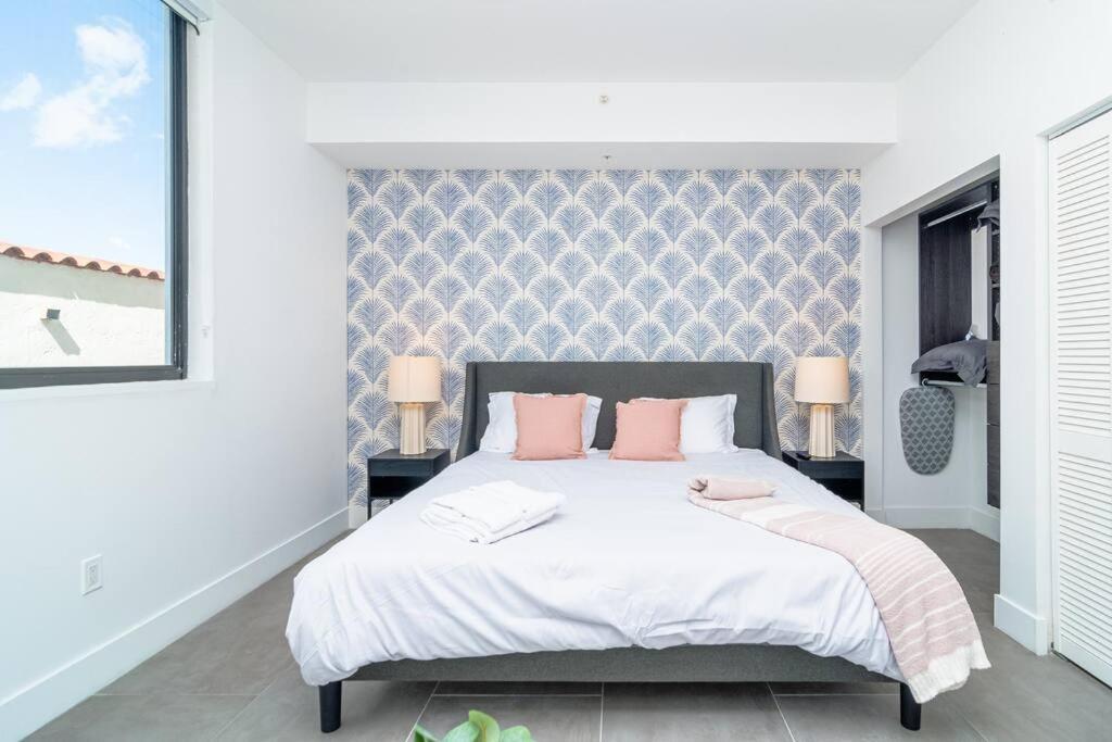Apartment King Bed Brand New Oasis Minutes To Brickell *