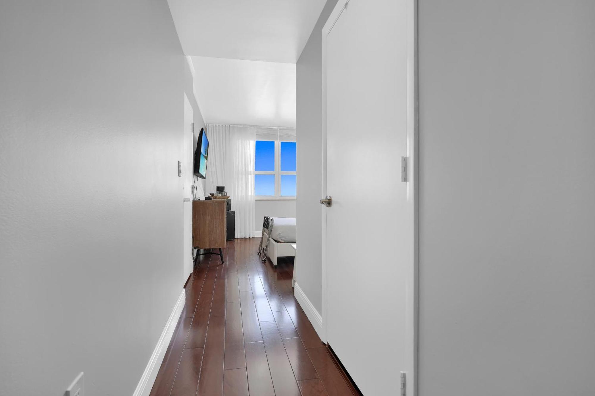 Aparthotel Fabulous 2 Bedroom In Heart Of Grove *