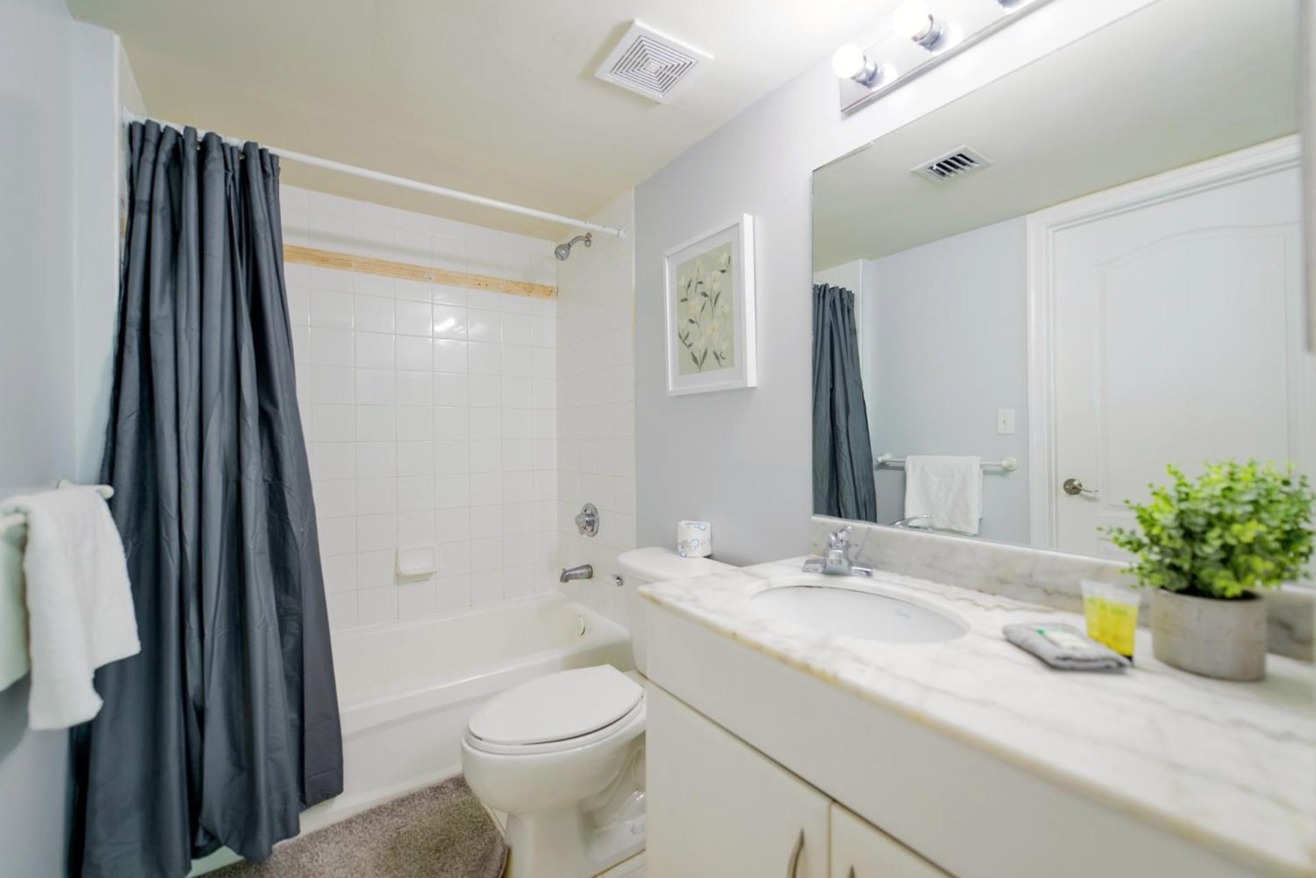 Free Parking! With A Perfect Location In Brickell *
