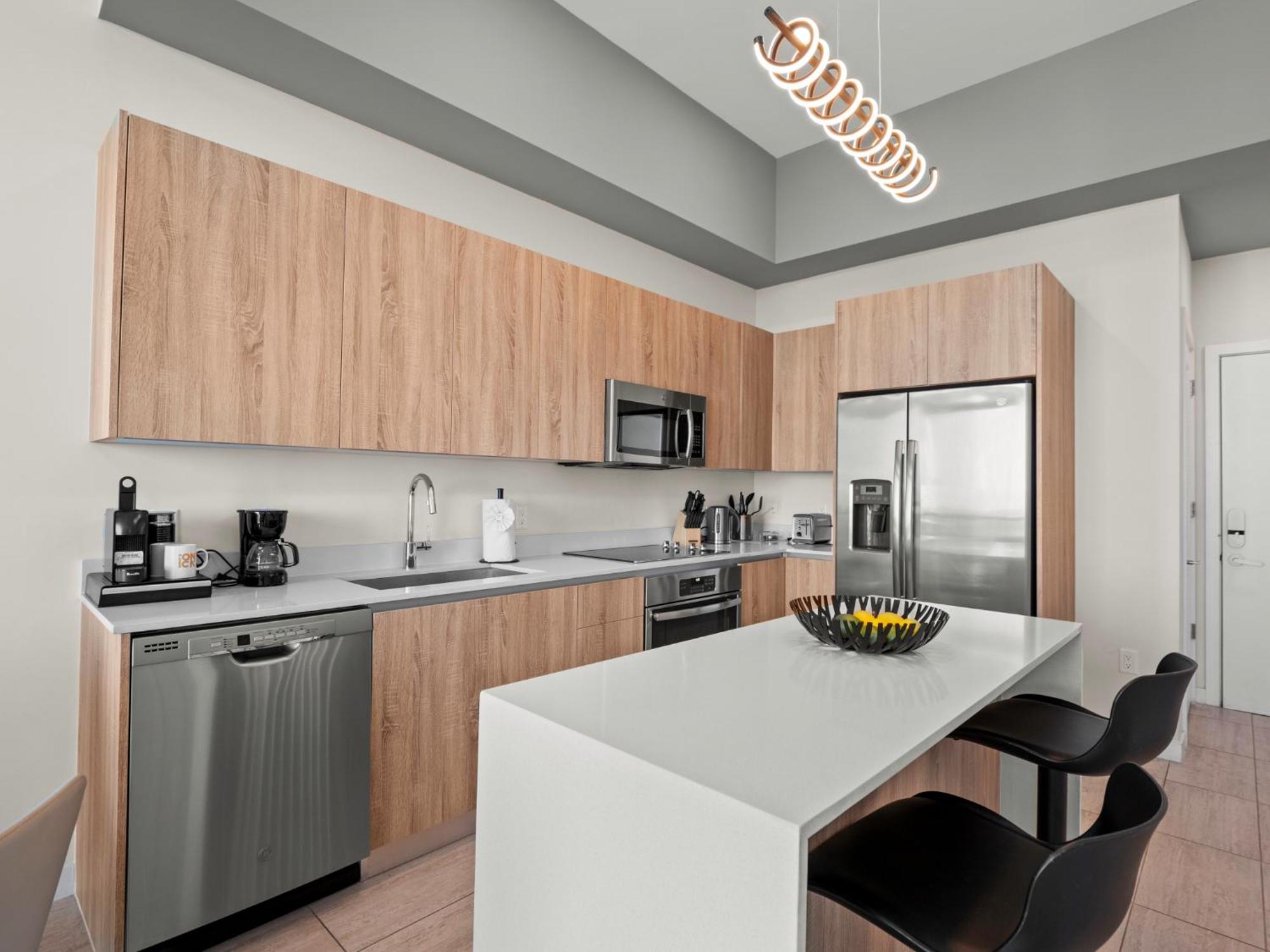 Apartment Luxury & Modern In Design District With Pool