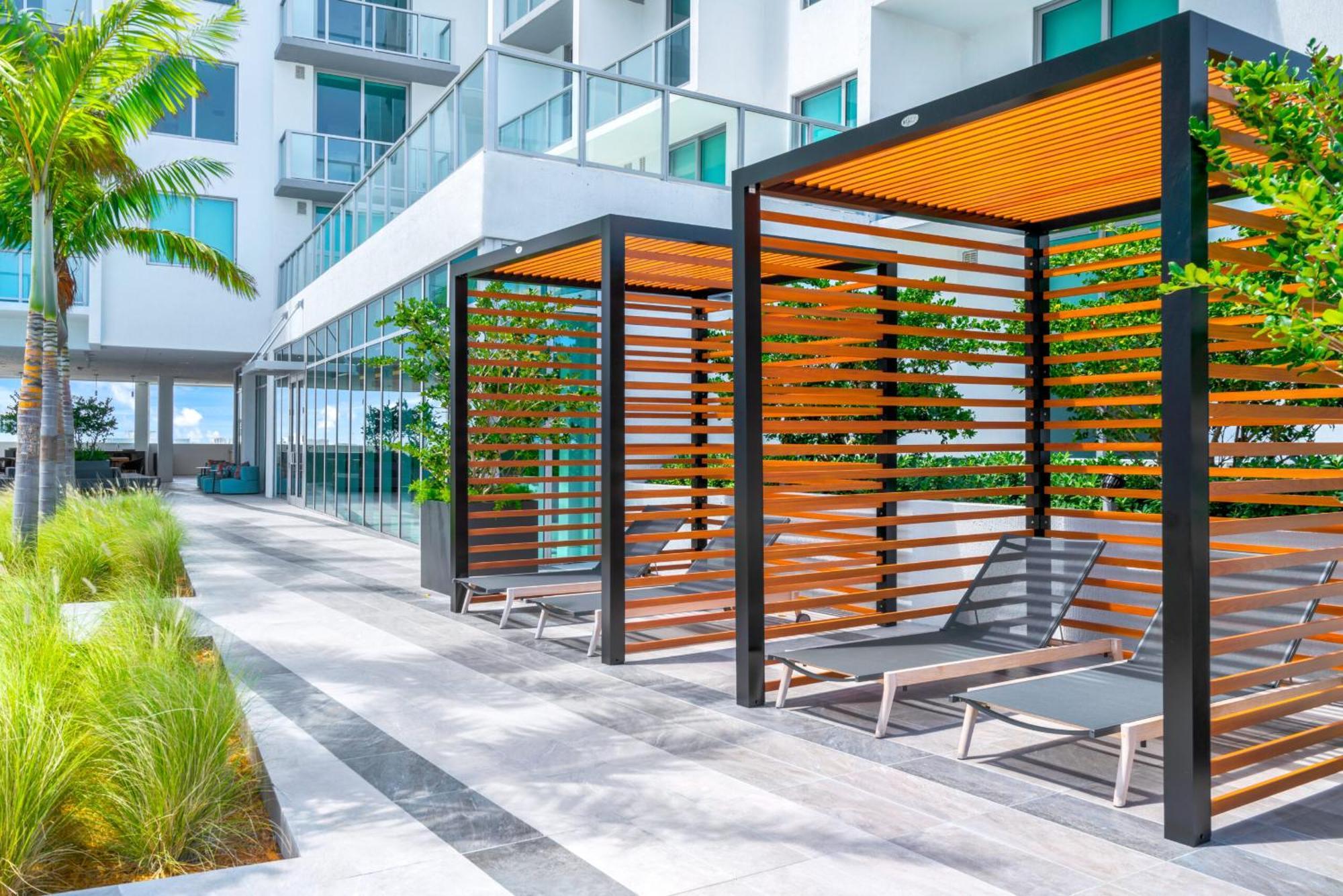 Apartment Luxury & Modern In Design District With Pool *