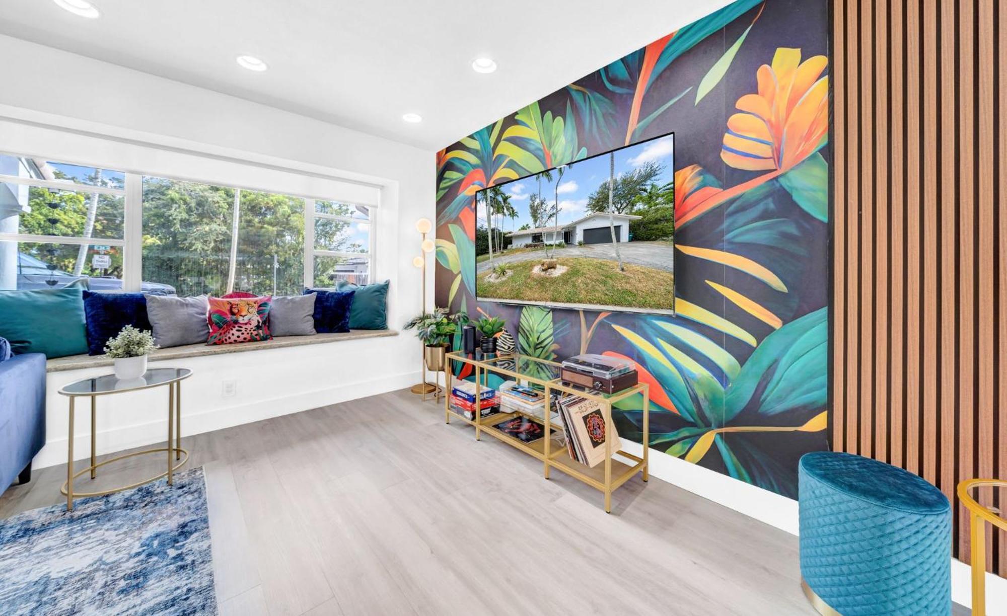 Holiday home Lakefront Retreat Perfect For Family Fun Miami