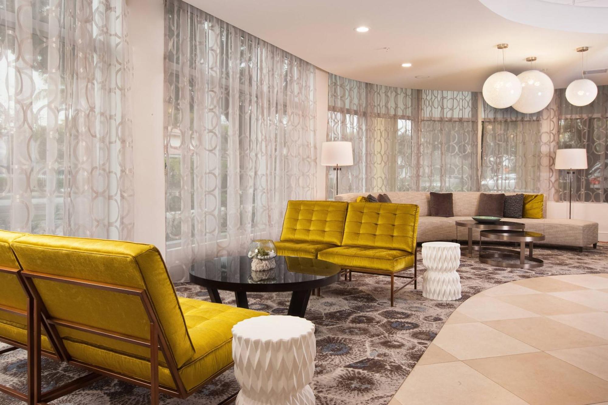 Courtyard Miami Hotel Coral Gables