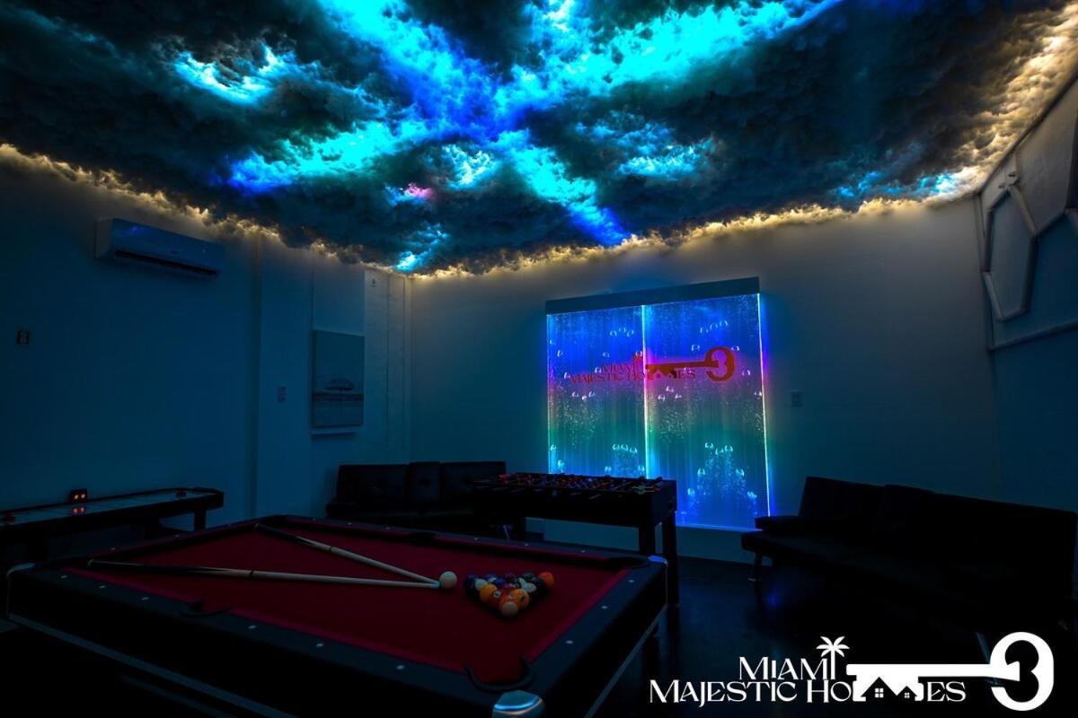 Golden Horizon Villa, Pool, Perfect Game Room, Bbq * Miami