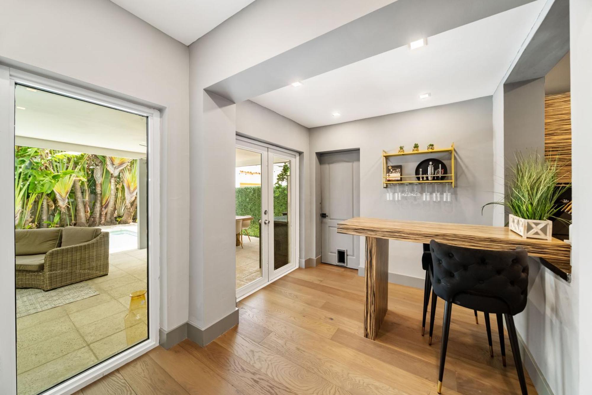 Gucci With Pool & Great Location * Miami